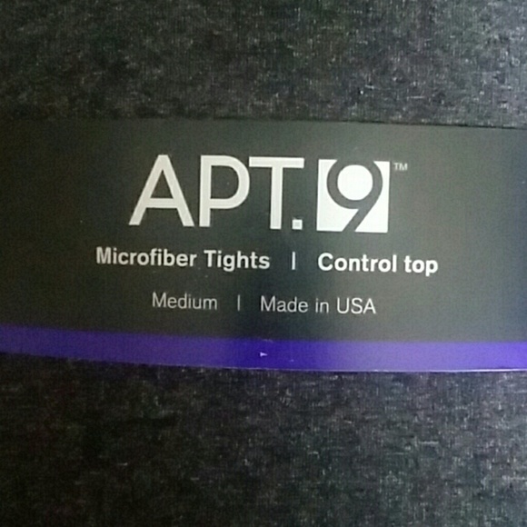 🆕Microfiber Tights - Control Top - Picture 2 of 3